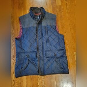Vince Camuto size small mens vest